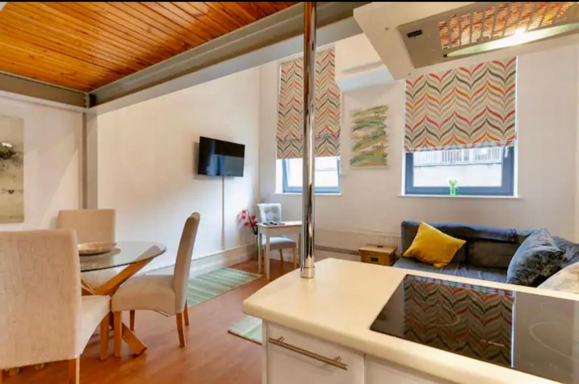Lux Apartment Ноттингем Экстерьер фото